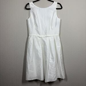 Just Taylor Womens 6 Shift Mini Dress White Empire Bow Hourglass Sleeveless